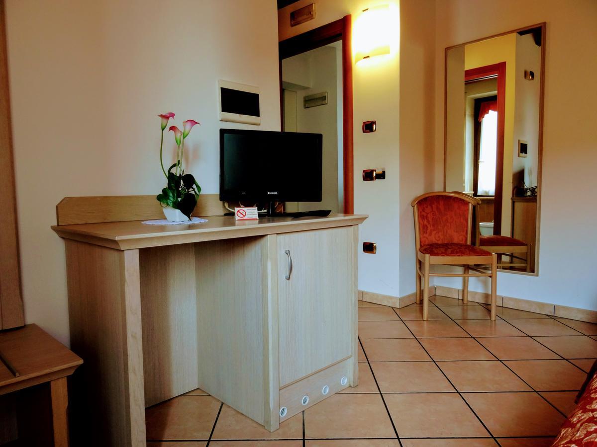 Residenza Il Giglio Bed & Breakfast Mozzecane Exterior photo